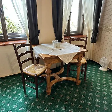 Maxim Hotel 4*